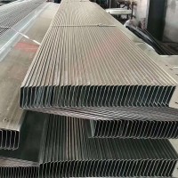 廠家直銷 鋼結構廠房專用Z型鋼 建大彩鋼可定制尺寸