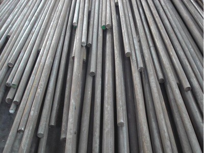 出售圓鋼現(xiàn)貨規(guī)格10mm-200mm材質(zhì)45# 40CR Q235