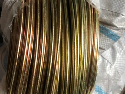 熱鍍鋅白鐵絲黃鐵絲鐵國標熱鍍鋅鋼絲大棚鋼絲葡萄獼猴桃果園鋼絲
