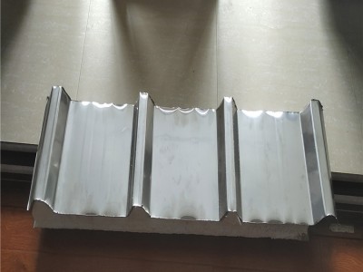 長期供應巖棉巖棉復合板防火隔音巖棉夾芯板定制批發廠家批發