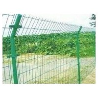 供應(yīng)護(hù)欄網(wǎng)、圍欄網(wǎng)、公路護(hù)欄網(wǎng)、鐵路護(hù)欄網(wǎng)、橋梁防拋網(wǎng)、小區(qū)護(hù)欄等